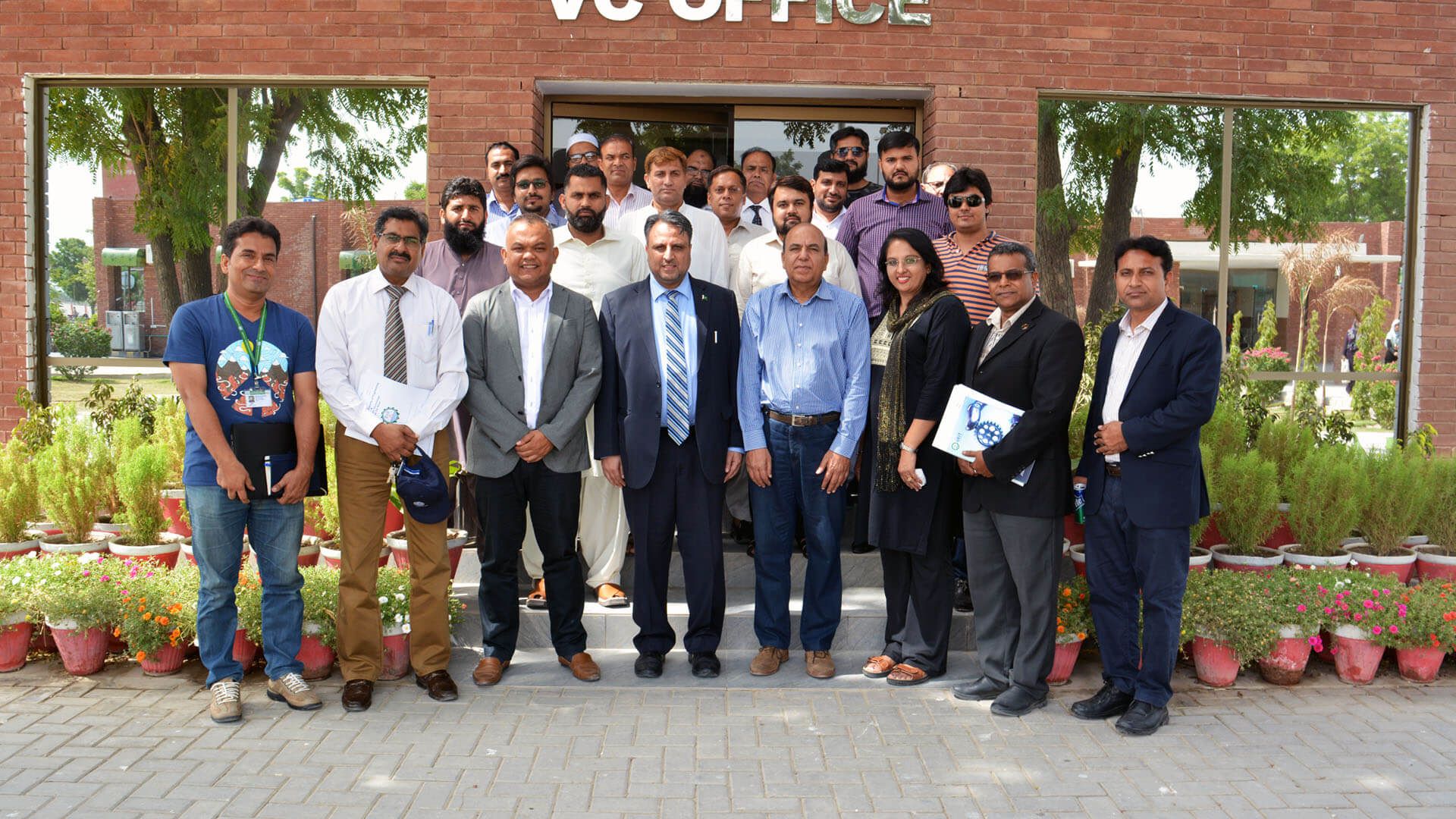 Collaboration Between KFUEIT & UUM