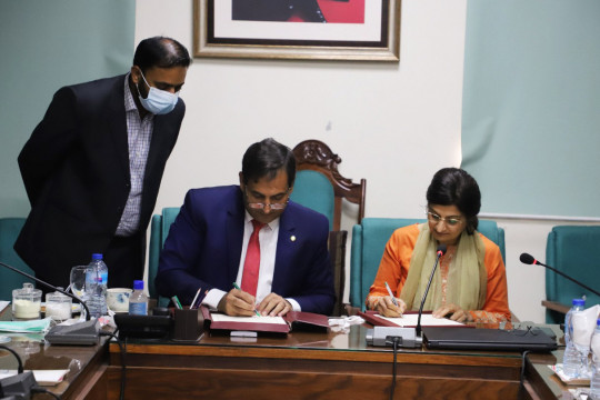 Legacy · MoU between KFUEIT and Government College Women University Faisalabad (GCWUF)