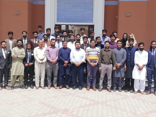 Final Year Design Project External Evaluation. Chairman Department of Electrical Engineering Bahauddin Zakariya Univers