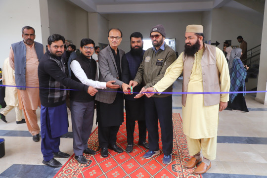 KFUEIT Hosts First Poster Exhibition 2024