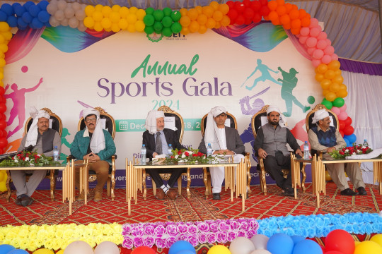 Colorful Sports Gala Commences at KFUEIT with Enthusiastic Performances