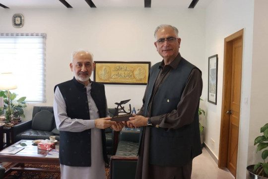 KFUEIT Vice Chancellor Meets Air University Vice Chancellor