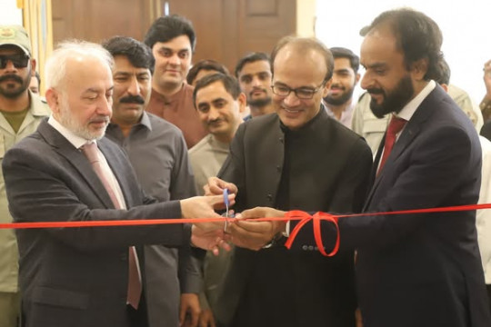 KFUEIT Hosts Impressive Degree Show by Textile Design and Fine Arts Students