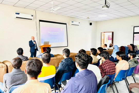 Worthy Vice Chancellor Prof. Ir. Dr. Amir Azam Khan Engages with KIT Community!